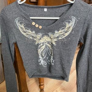 Woman’s Forever 21 long sleeve crop top